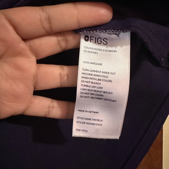 Figs Rafaela Top - Picture 3 of 3